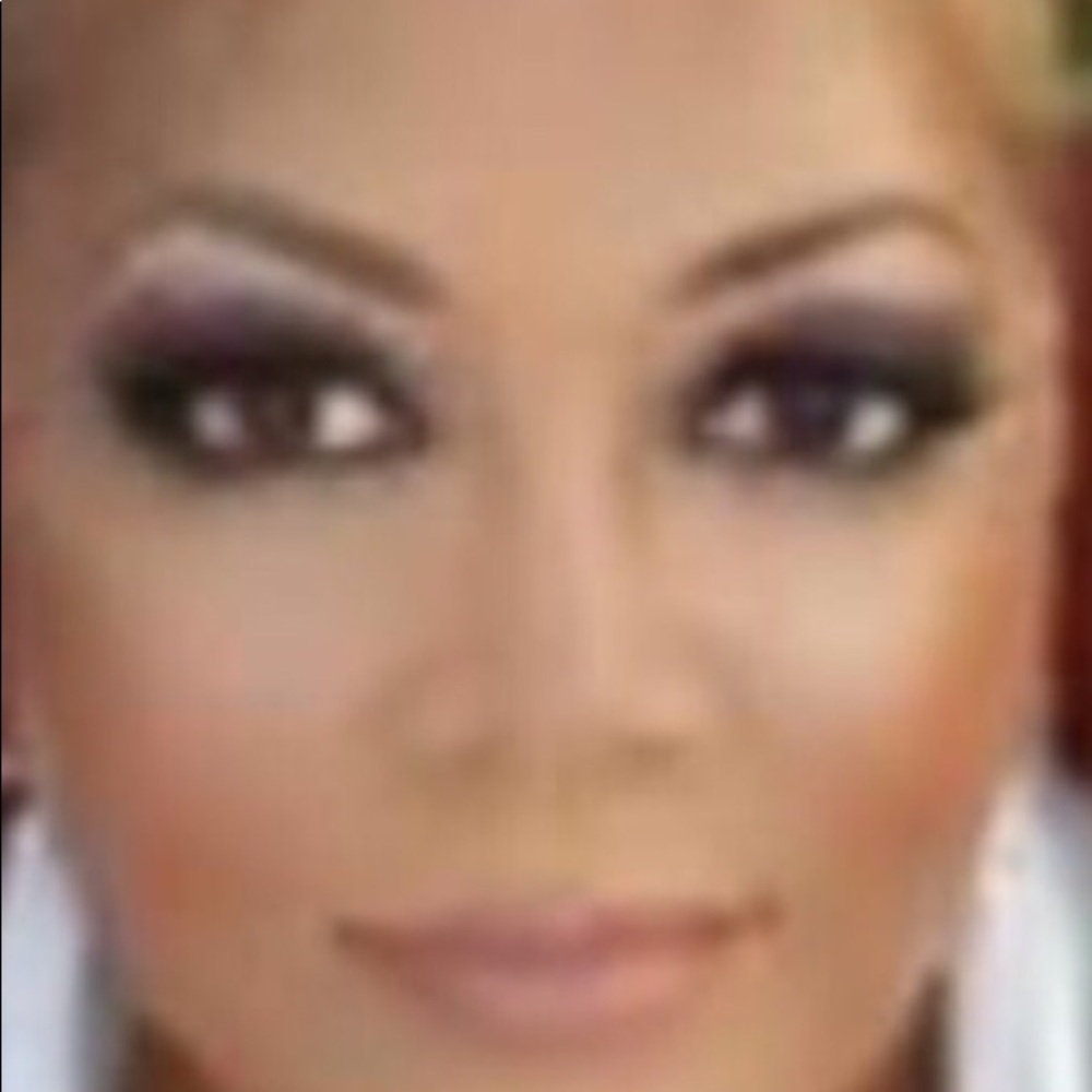 Meet your Posher, Nancy